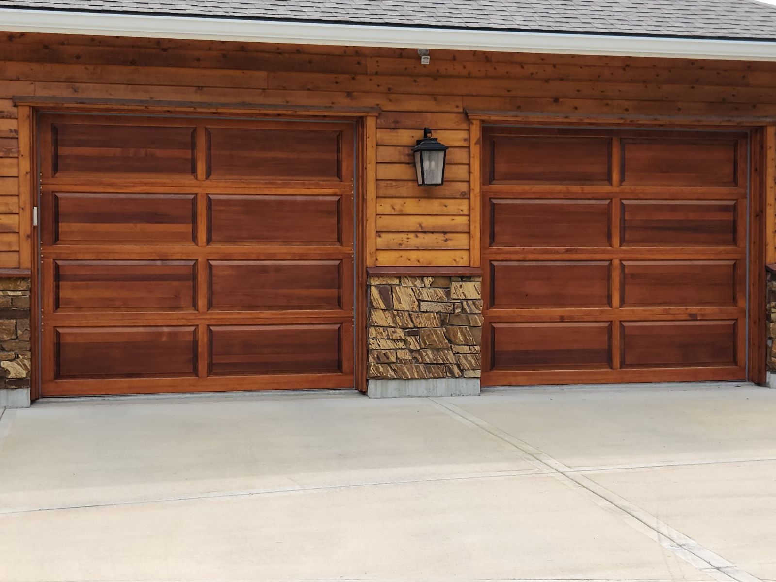 Home Arrowhead Door Independence Garage Door Repair