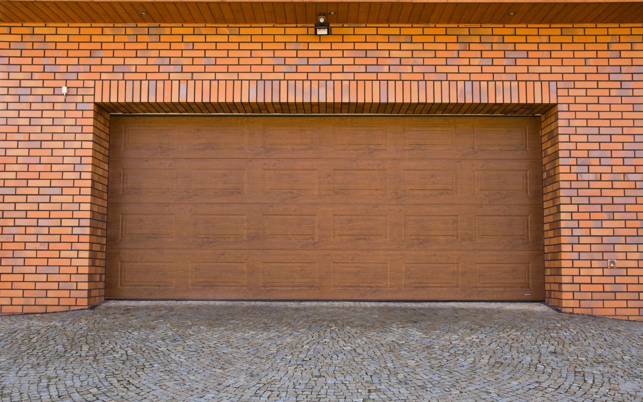 When should I replace my garage door in Blue Springs